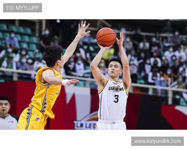 开云足球直播:专业解说带你领略足球比赛的激烈瞬间 开云足球直播:专业解说带你领略足球比赛的激烈瞬间